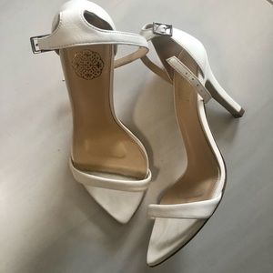 Grace loves lace dosa heels